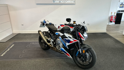 (23MY) BMW M1000 R